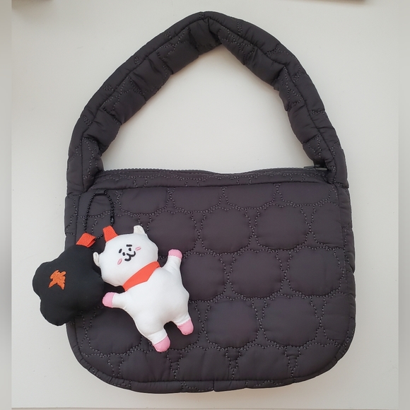 BT21 Quilted Hobo Bag - Picture 1 of 1